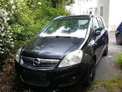 Schwarz Gebraucht 2009 Opel Zafira Van / Kleinbus | 3.999 €