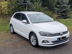 Weiß Gebraucht 2017 VW Polo Highline Kleinwagen | 11.500 € (Fairer Preis)