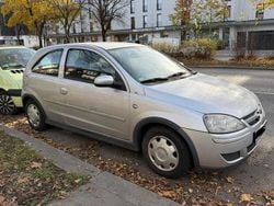 Silber Gebraucht 2006 Opel Corsa Kleinwagen | 250 € (Superpreis)