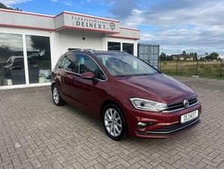 Rot Gebraucht 2019 VW Golf Sportsvan Highline Van / Kleinbus | 17.490 € (Fairer Preis)