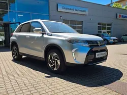 Silky silver Neu 2025 Suzuki Vitara Comfort+ SUV | 27.450 € (Fairer Preis)