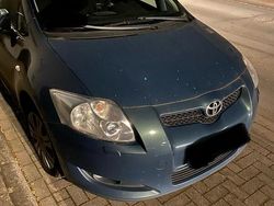 Blau Gebraucht 2007 Toyota Auris Kleinwagen | 2.750 € (Fairer Preis)