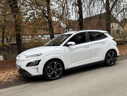 Weiß Gebraucht 2021 Hyundai Kona Trend SUV | 17.995 € (Fairer Preis)