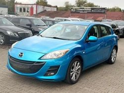Blau Gebraucht 2010 Mazda 3 Active Limousine | 6.000 € (Teuer)