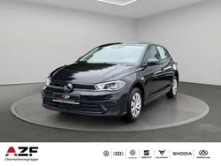 Deep black perleffekt Gebraucht 2024 VW Polo Life Kleinwagen | 19.890 € (Guter Preis)