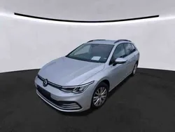 Reflexsilber metallic Gebraucht 2021 VW Golf VIII Life Kombi | 18.490 € (Guter Preis)
