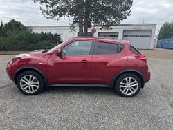 Rot Gebraucht 2011 Nissan Juke Tekna SUV | 5.490 € (Fairer Preis)