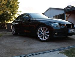 Braun Gebraucht 2017 BMW 318 Limousine | 14.199 € (Guter Preis)