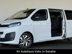 Weiß Gebraucht 2024 Citroën Spacetourer Feel Van | 39.970 € (Fairer Preis)