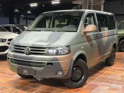 Camouflage Gebraucht 2013 VW T5 Van | 43.950 €