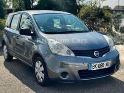 Grau Gebraucht 2011 Nissan Note Visia Van / Kleinbus | 2.990 € (Fairer Preis)