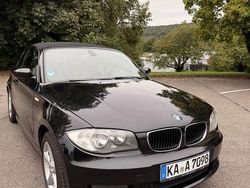 Schwarz Gebraucht 2009 BMW 118 Cabriolet Cabrio | 6.800 €