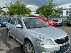 Silber Gebraucht 2009 Skoda Octavia Ambiente Kombi | 1.999 € (Superpreis)