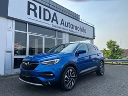 Blau Gebraucht 2018 Opel Grandland X Innovation SUV | 12.800 € (Fairer Preis)