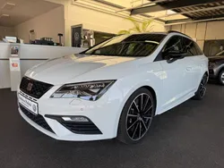 Weiß Gebraucht 2020 Cupra Leon Limousine | 24.980 € (Guter Preis)