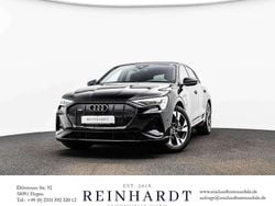 Brillantschwarz Gebraucht 2022 Audi e-tron S-Line SUV | 32.385 € (Guter Preis)