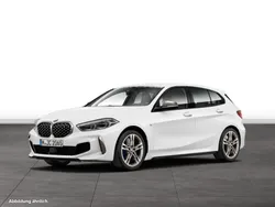 Weiß Gebraucht 2024 BMW M135 Kleinwagen | 42.553 € (Etwas zu teuer)