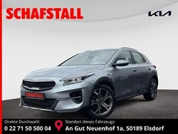 Silber ((css) lunarsilber met.) Gebraucht 2022 Kia XCeed Vision SUV | 18.979 € (Guter Preis)