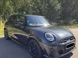 Gebraucht 2024 Mini Cooper S Kleinwagen | 36.100 €