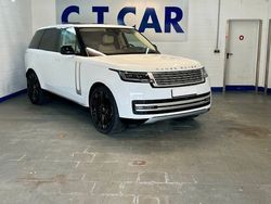 Weiß Gebraucht 2023 Land Rover Range Rover Autobiography SUV | 145.000 € (Teuer)