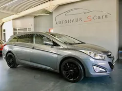 Titanum silver Gebraucht 2013 Hyundai i40 Style Kombi | 8.490 € (Etwas zu teuer)