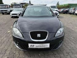 Schwarz Gebraucht 2011 Seat Leon Limousine | 3.500 € (Guter Preis)