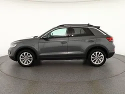 Andere Gebraucht 2024 VW T-Roc SUV | 28.890 € (Fairer Preis)