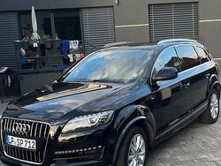 Schwarz Gebraucht 2010 Audi Q7 S-Line SUV | 15.000 € (Guter Preis)