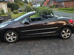 Braun Gebraucht 2013 Peugeot 207 CC Cabrio | 6.500 € (Teuer)