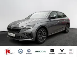 Grau Gebraucht 2024 Skoda Scala Selection Kleinwagen | 24.740 € (Etwas zu teuer)