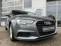 Grau Gebraucht 2020 Audi A3 Limousine | 18.890 € (Fairer Preis)