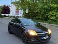 Schwarz Gebraucht 2009 Opel Astra Kleinwagen | 3.900 € (Etwas zu teuer)