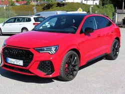 Rot Gebraucht 2021 Audi RS Q3 Sportback Sport SUV | 52.955 € (Fairer Preis)