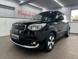 Schwarz Gebraucht 2018 Kia Soul EV SUV | 10.880 € (Fairer Preis)