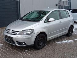 Silber Gebraucht 2005 VW Golf Plus Cross Comfortline Van / Kleinbus | 1.490 € (Fairer Preis)