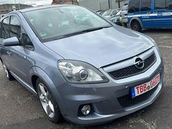 Silber Gebraucht 2009 Opel Zafira OPC Van / Kleinbus | 3.200 € (Guter Preis)