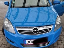 Blau Gebraucht 2011 Opel Zafira Van / Kleinbus | 3.500 € (Fairer Preis)