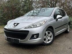 Silber Gebraucht 2010 Peugeot 207 Premium Kleinwagen | 3.500 € (Fairer Preis)