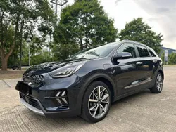 Blau Gebraucht 2019 Kia Niro Vision SUV | 17.400 € (Fairer Preis)