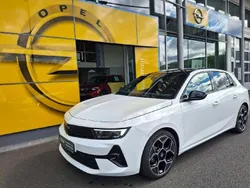 Banquise weiss Gebraucht 2024 Opel Astra Ultimate Limousine | 26.980 € (Fairer Preis)