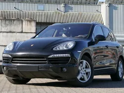 Schwarz Gebraucht 2013 Porsche Cayenne SUV | 15.500 € (Etwas zu teuer)