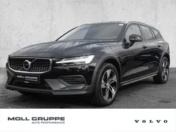 Schwarz Gebraucht 2023 Volvo V60 CC Plus Kombi | 36.450 € (Guter Preis)