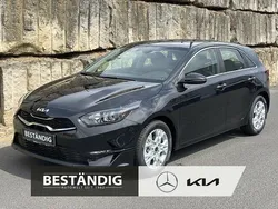 Zilinaschwarz Neu 2025 Kia Ceed Limousine | 22.990 € (Fairer Preis)