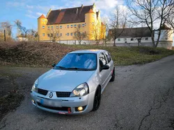 Silber Gebraucht 2001 Renault Clio II R.S. Kleinwagen | 9.999 € (Teuer)