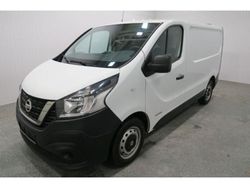 Weiß Gebraucht 2017 Nissan NV300 S Van | 16.990 € (Teuer)
