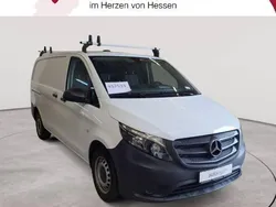 Arktisweiß Gebraucht 2020 Mercedes Vito Van / Kleinbus | 22.690 € (Guter Preis)