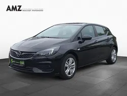 Onyx schwarz Gebraucht 2021 Opel Astra Edition Limousine | 13.490 € (Guter Preis)