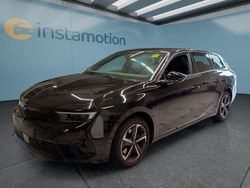 Schwarz Gebraucht 2024 Opel Astra Kombi | 24.449 € (Fairer Preis)