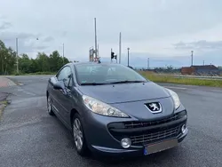 Grau Gebraucht 2008 Peugeot 207 CC Cabrio | 3.899 € (Guter Preis)