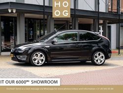 Schwarz Gebraucht 2007 Ford Focus ST Limousine | 19.950 €